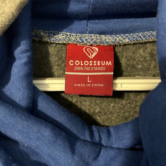 Large COLOSSEUM Duke University Sweatshirt - Picture 3 of 3